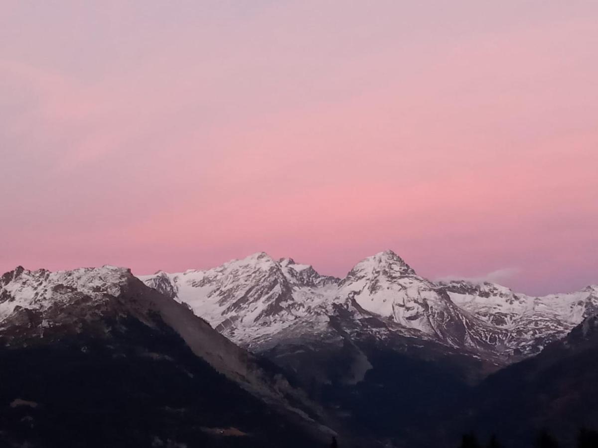 Le Chamois Des Alpages De Reberty Ski Au Pied Сен-Мартен-де-Бельвіль Екстер'єр фото