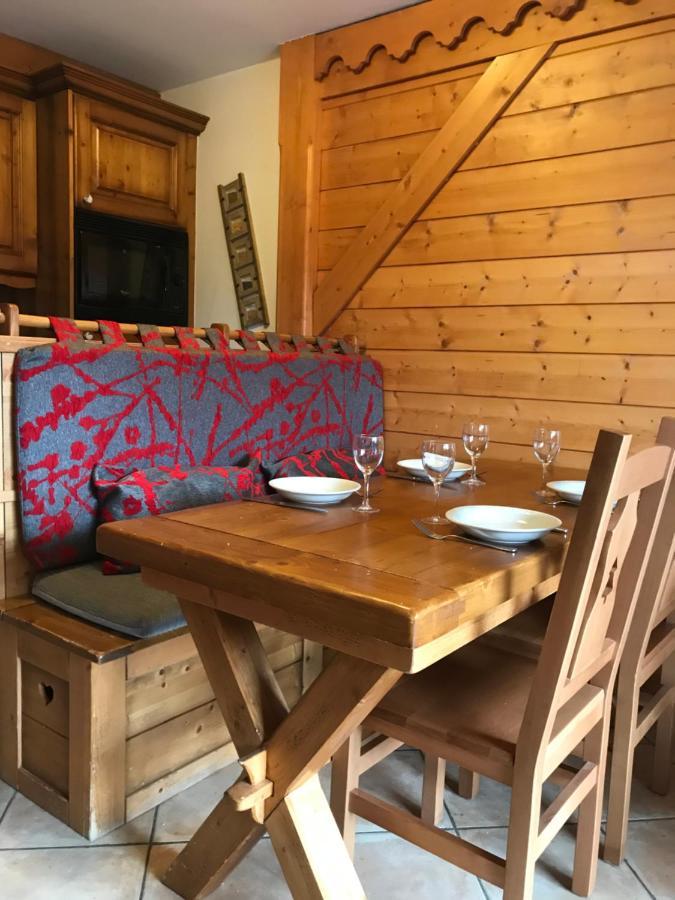 Le Chamois Des Alpages De Reberty Ski Au Pied Сен-Мартен-де-Бельвіль Екстер'єр фото